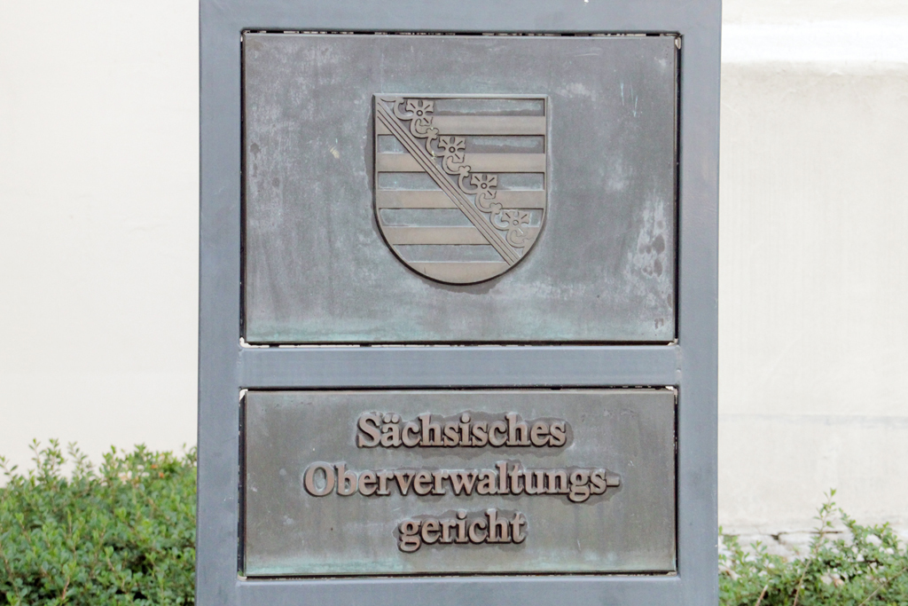 Sächsisches OVG bestätigt 2G-Kontrollpflicht im Einzelhandel